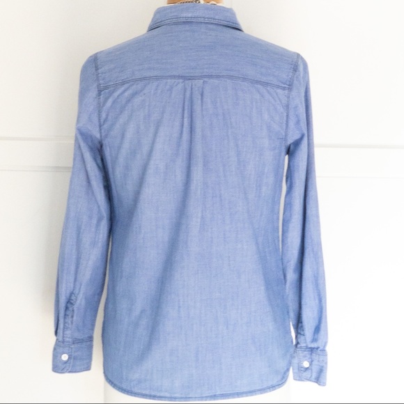 Old Navy | Chambray Shirt - Picture 3 of 4
